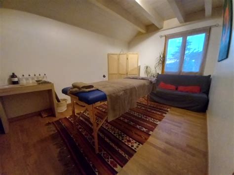 Sexual massage Saint Julien en Genevois